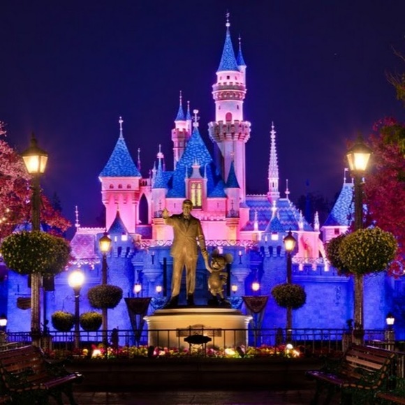 Meet your Posher, Tina - Picture 1 of 1